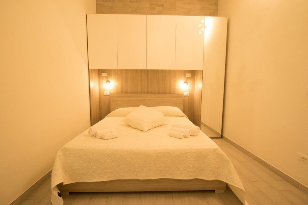 B&B Sole E Luna San Teodoro  Luaran gambar