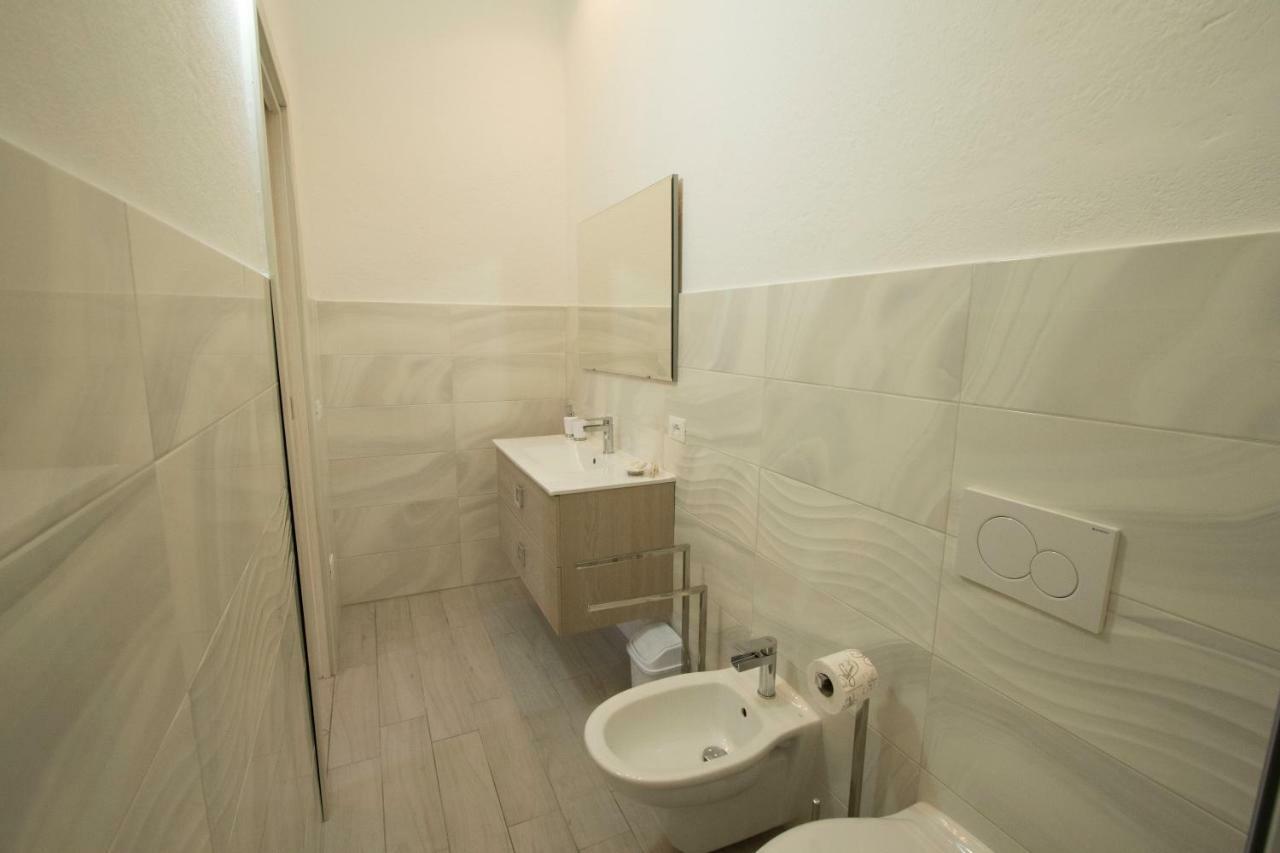 B&B Sole E Luna San Teodoro  Luaran gambar